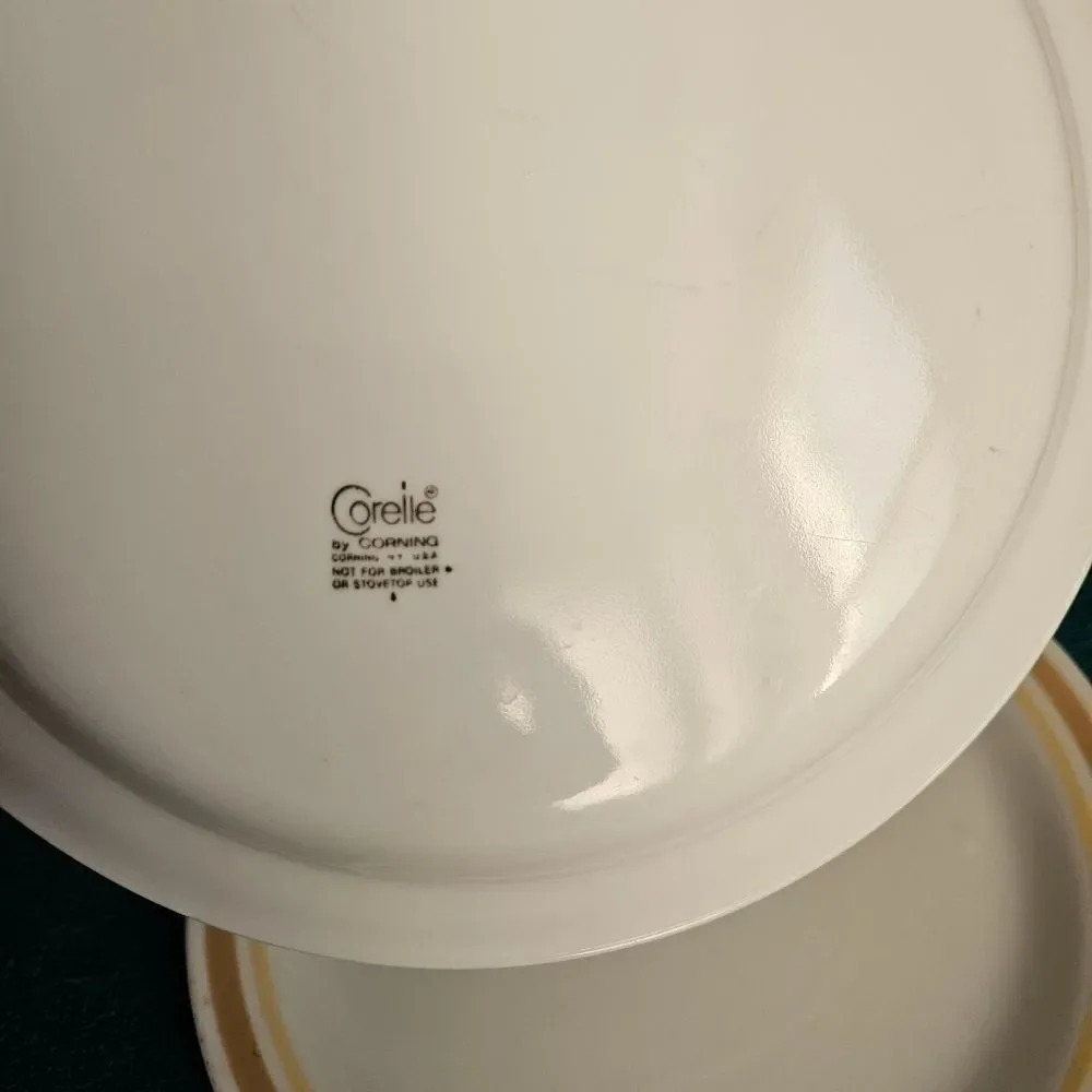 Corelle 2 luncheon plates in the Almond Citrus pattern.